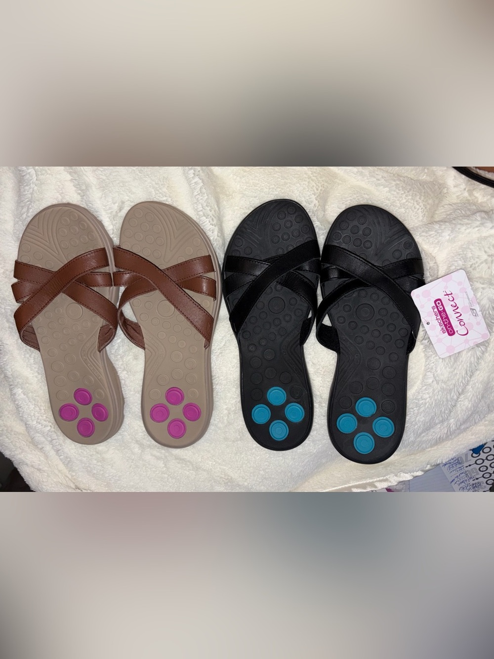 2 Pair Skechers On-The-Go Connect Performance Sandals Size 9 (black is NWT)